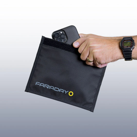 JACKET Forensic Cell Phone Bag, ca. 10x20cm (Inhalt geschlossen)
