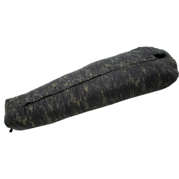 Sac de couchage en fibres synthétiques DEFENSE 4, multicam/noir, taille M, fermeture éclair au milieu