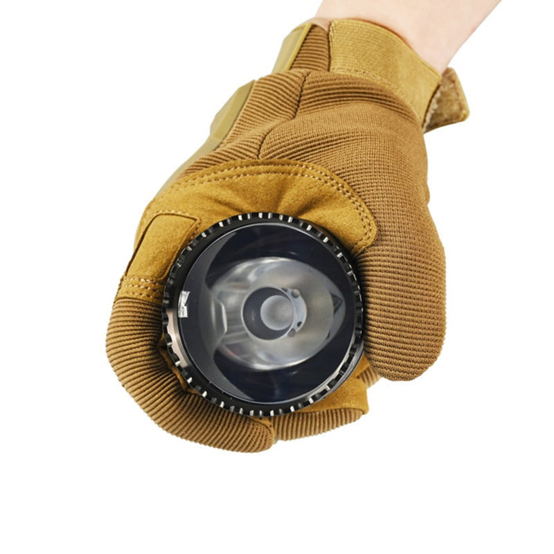 Taktische LED-Taschenlampe L19 2.0, 2'200 Lumen (inkl. Akku)