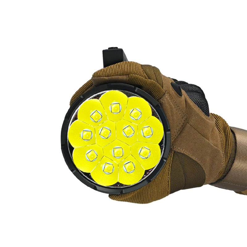 LED-Taschenlampe X75, 80'000 Lumen (inkl. Akku)