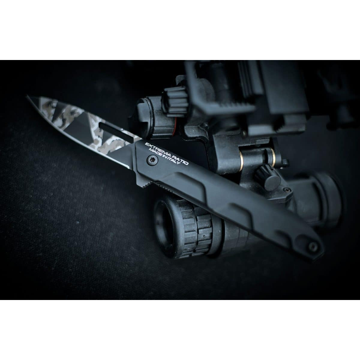 Couteau pliant FERRUM T