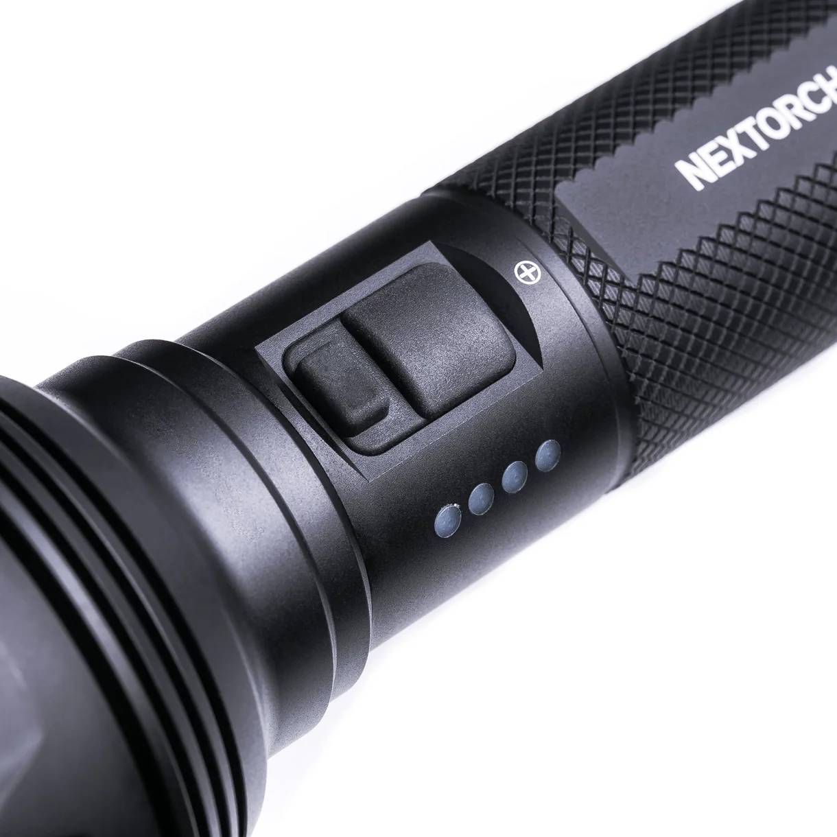 Taktische LED-Taschenlampe P82C,  2200 Lumen (inkl. Akku)