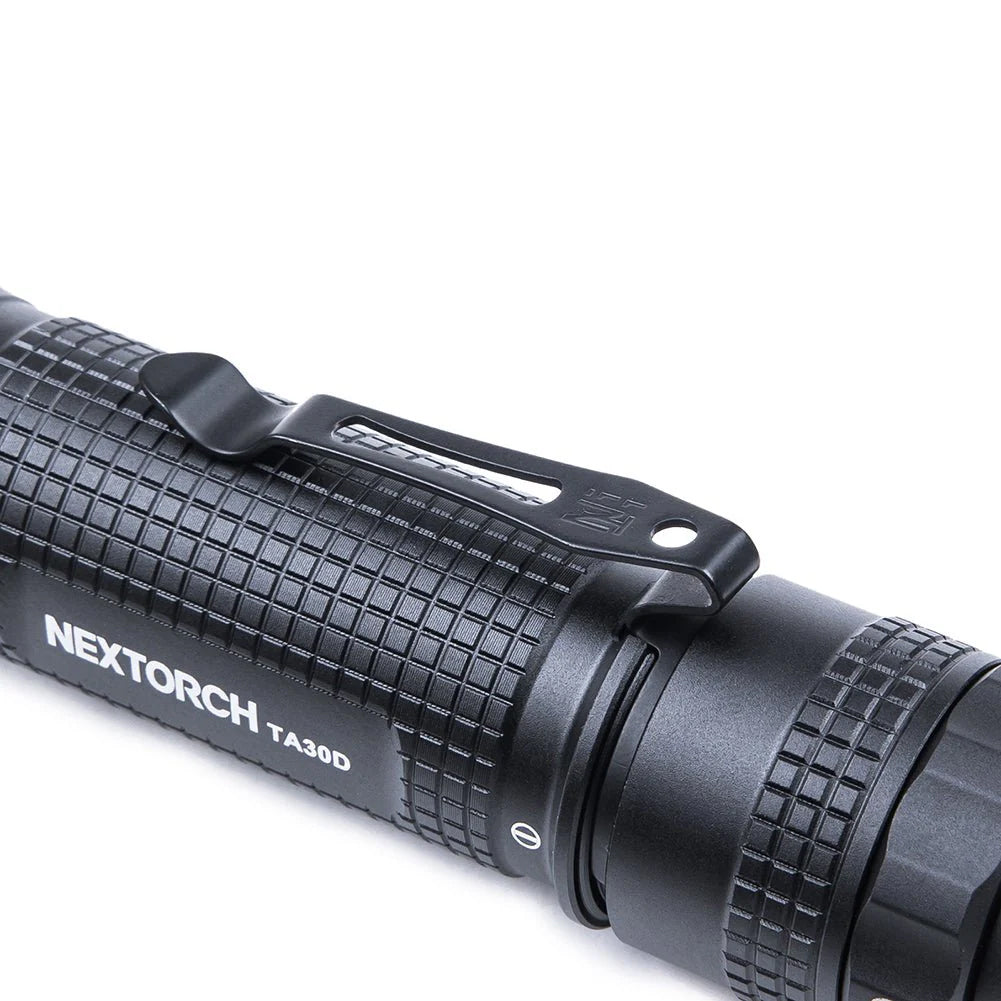 Tactical LED-Taschenlampe TA30D mit Führungshilfe, 2'200 Lumen (inkl. Akku und FR-1 Ring)