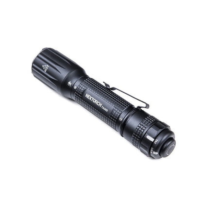 Tactical LED-Taschenlampe TA30D mit Führungshilfe, 2'200 Lumen (inkl. Akku und FR-1 Ring)