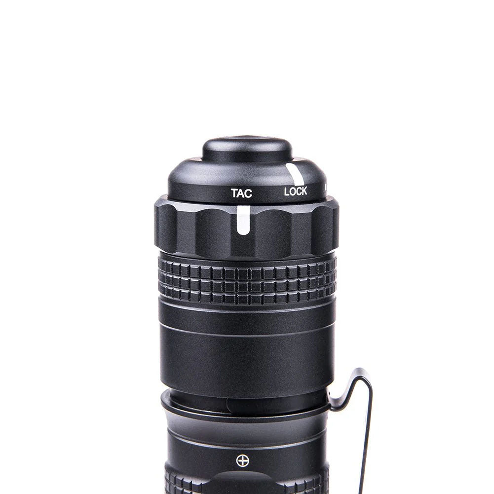 Lampe de poche tactique à LED TA30D MAX, 4 000 lumens (batterie incluse)