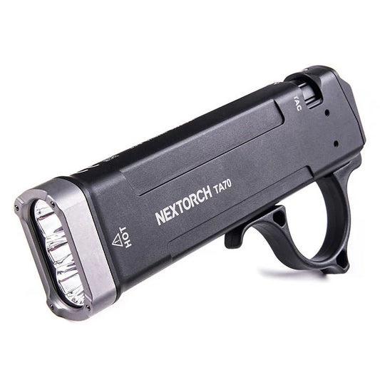 Lampe de poche tactique à LED TA70, 3 500 lumens (batterie incluse)